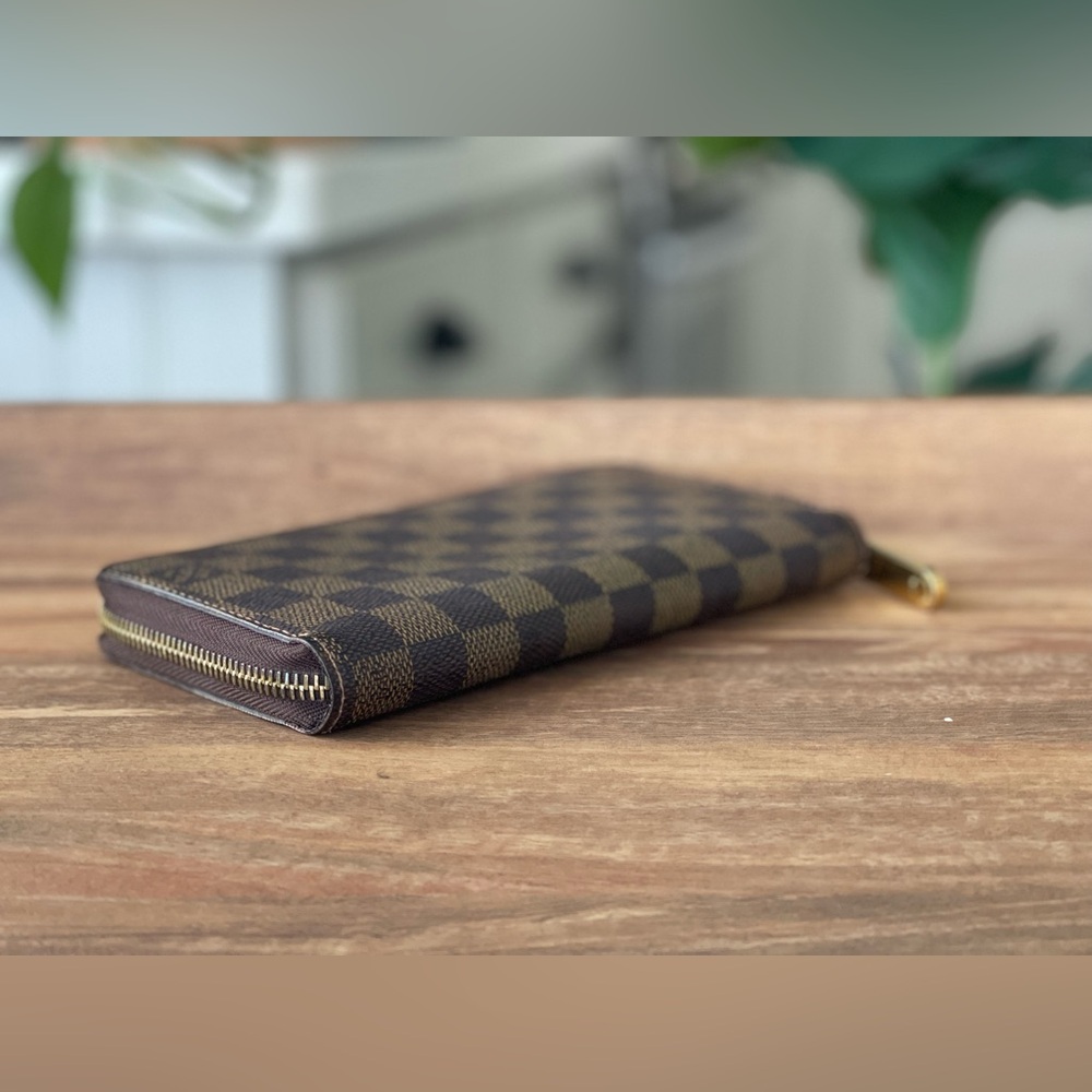 Authentic Louis Vuitton Damier Ebene Zip Around Long Wallet - Picture 3 of 14